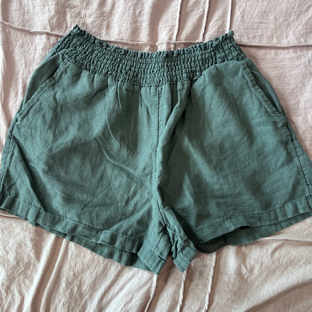 Universal Thread High Waist Green Shorts